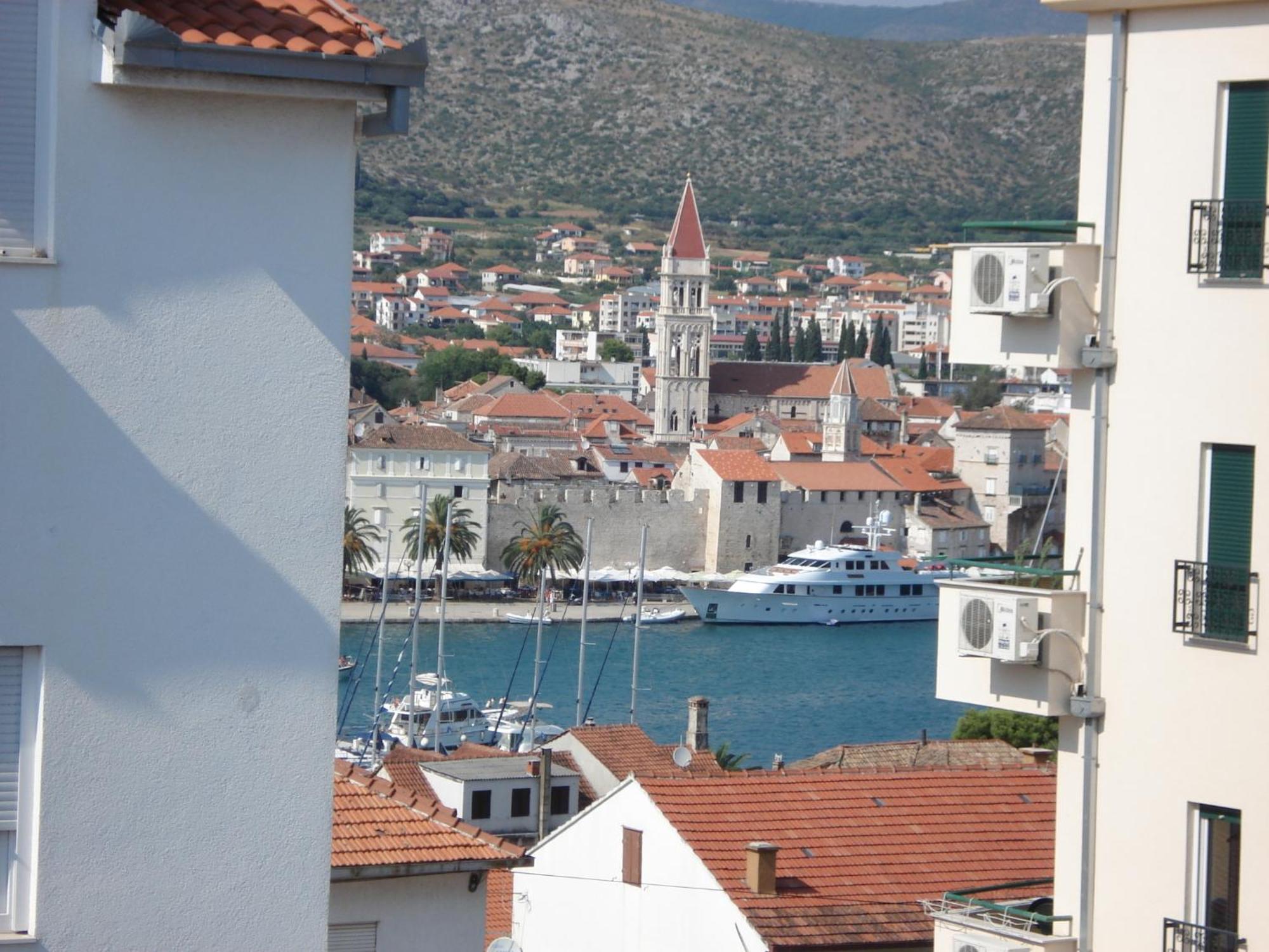 Apartments Milenka Trogir Exterior foto