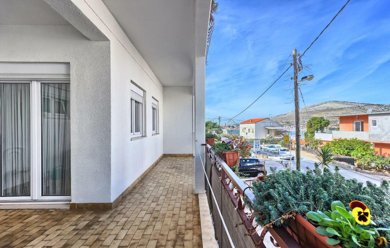 Apartments Milenka Trogir Exterior foto